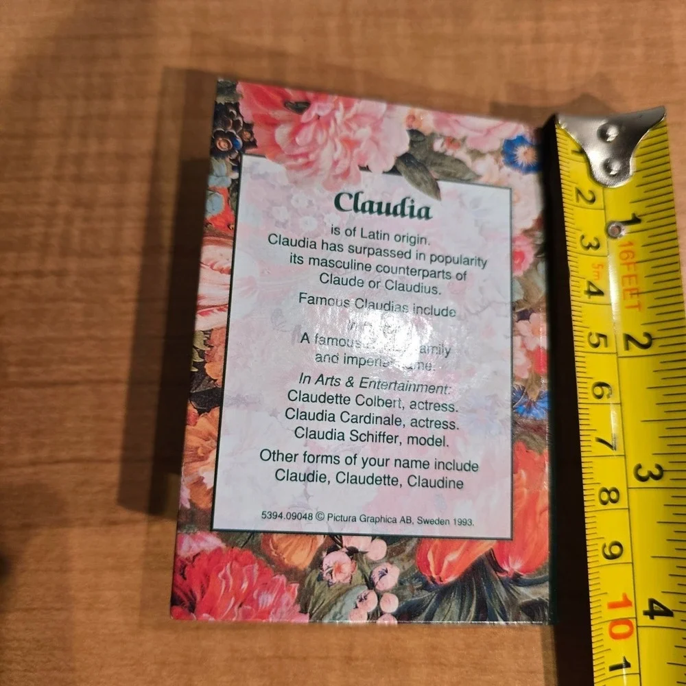 DAZZLING! Claudia Address‎ book - never used